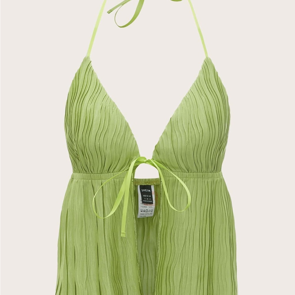 SHEIN Tie Front Backless Cami Top